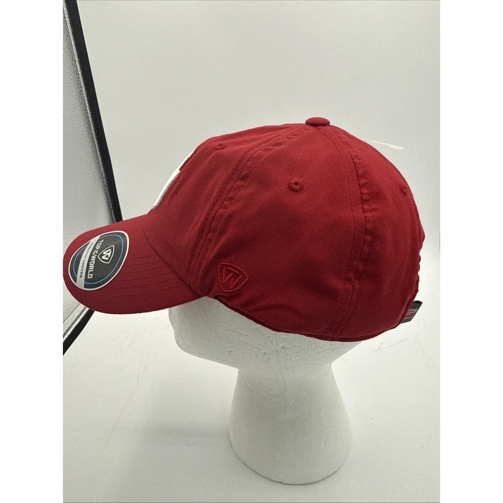 Oklahoma Sooners Men's Top of the World Crimson Staple Adjustable Hat Cap‎